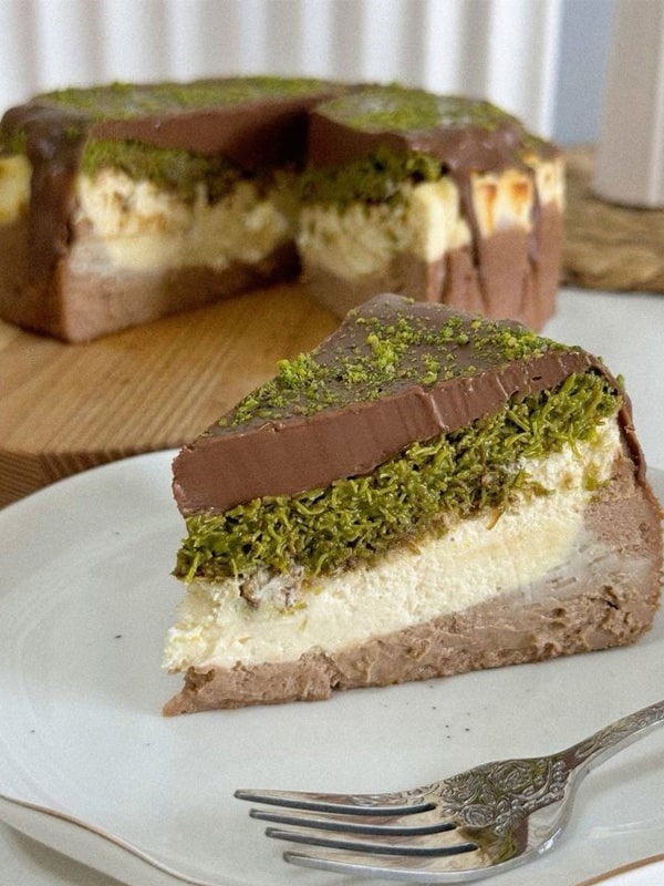 چیز کیک دبی چاکلت